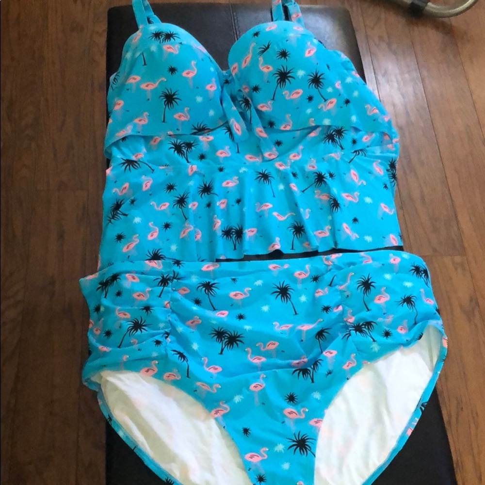 Sexy blue 2 piece with pink flamingos